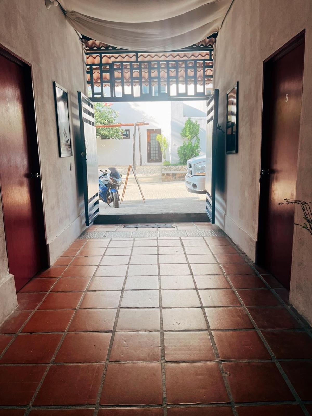 Surf Paradise Zicatela Hotel Puerto Escondido  Exterior photo
